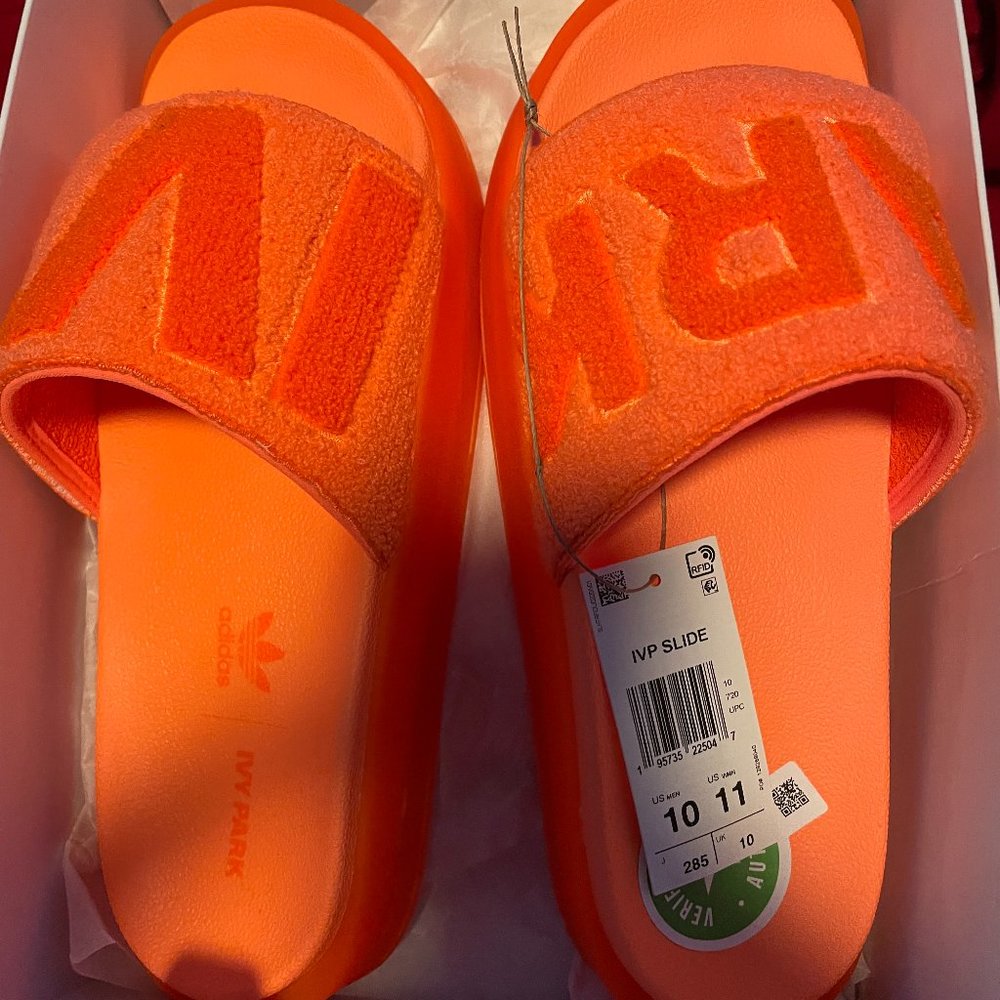 Ivy Park Slides (Orange)